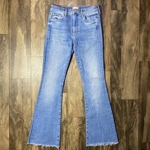 Mother Jeans Women's The Weekender Fray Size 26 Blue A Groovy Kind Of Love Flare